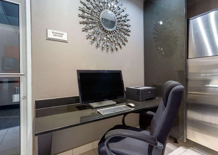 Hotel La Quinta By Wyndham West - Hilliard 3*