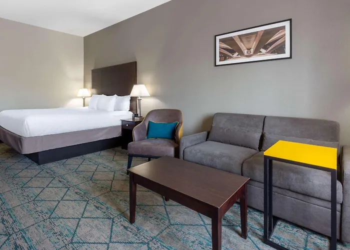 Hotel La Quinta By Wyndham West - Hilliard