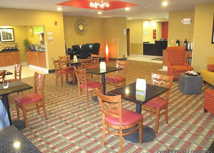Hotel La Quinta By Wyndham West - Hilliard 3*